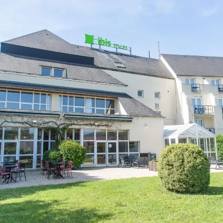 Ibis Styles Chinon