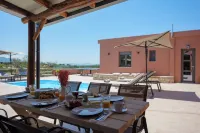 Stavlos Villa