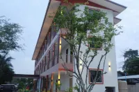 Yaibua Hotel