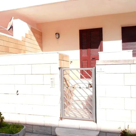 Casa Vacanze Rita 1 Comfort and Space Just Steps from the Sea in Beautiful Otr