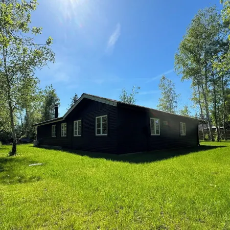 Big Renovated Cottage with Soul and Love
