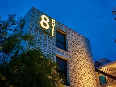 8Hotel Chigasaki
