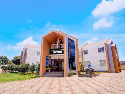 Townhouse Oak Rising Water Park Dharwad Formerly Rising Resorts