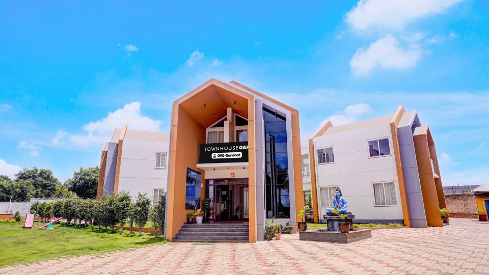 Townhouse Oak Rising Water Park Dharwad Formerly Rising Resorts
