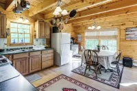 Hike, Explore & Unwind: Rustic Maine Getaway - Alloggi