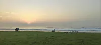 Shelter Beach Resort - Beach