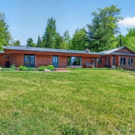 Lang Lodge 3 Bedroom Cabin