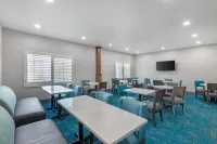 Best Western Plus Southpark Inn  Suites - breakfast
