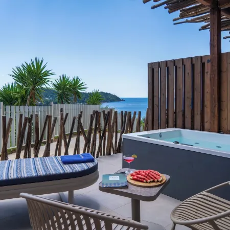 Petra Nera Skiathos, Philian Hotels & Resorts