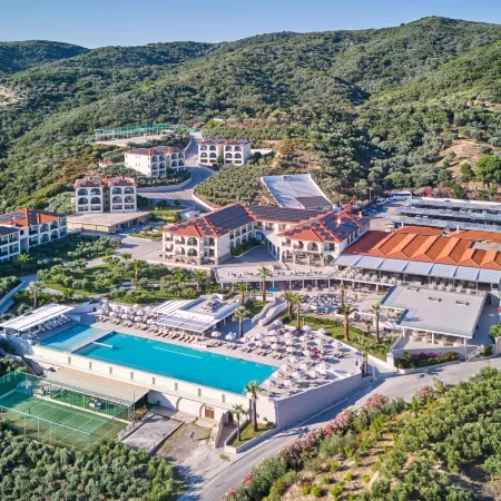 Akrathos Beach Hotel