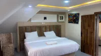 Wimpy hotel and suite beachfront - de playa