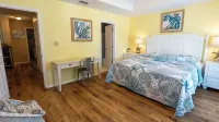 New 3BR Townhome, Heated Pool, Beach Steps SPI - Pools