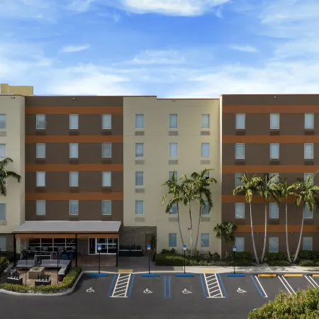 Home2 Suites by Hilton Florida City
