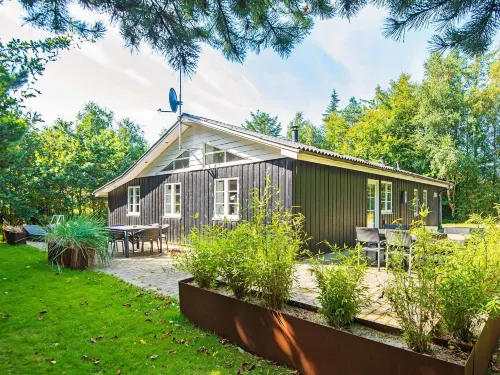8 Person Holiday Home in Ringkøbing - internet