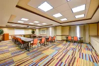 Fairfield Inn & Suites Warner Robins - 3-Star