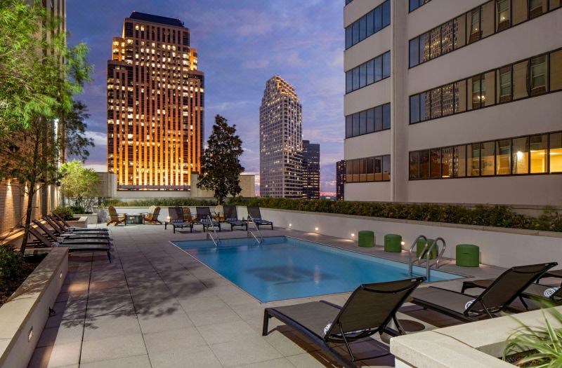 Aloft New Orleans Downtown photo 2