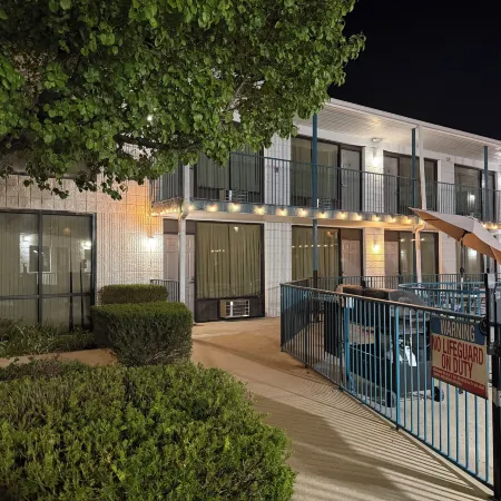 Ozark Valley Inn