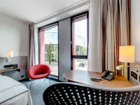 Hilton Garden Inn Stuttgart NeckarPark Hotels near Wangen