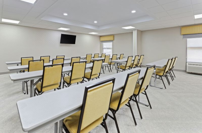 Hampton Inn Perry photo 5
