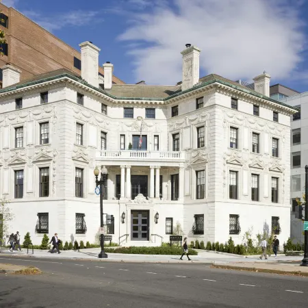 Placemakr Dupont Circle
