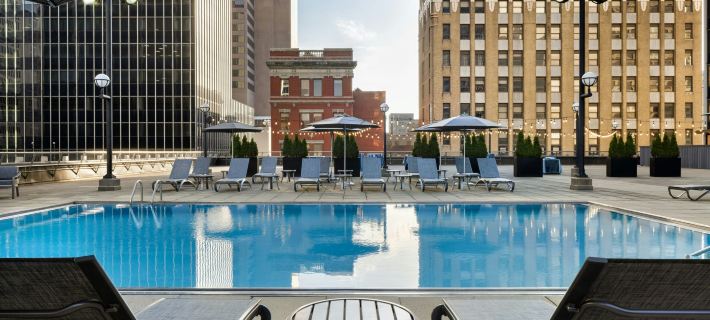 Renaissance Columbus Downtown Hotel โรงแรมในโคลัมบัส