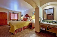 Los Arboles Hotel - Airport Shuttle