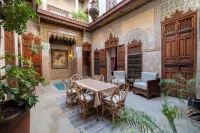 Riad Lorsya - Kolam Renang Peribadi