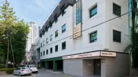 Cozy Hotel in Mugeo-Dong, Ulsan - spa