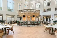 Renaissance Charlotte SouthPark Hotel - breakfast
