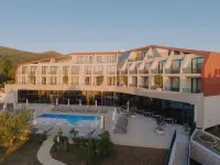 Hotel Degenija - piscina