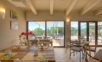 Villa Gens Camuria