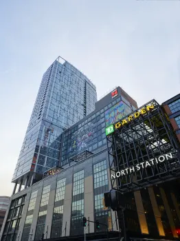 Citizenm Boston North Station Hotels near Boston Express Delivery Inc.