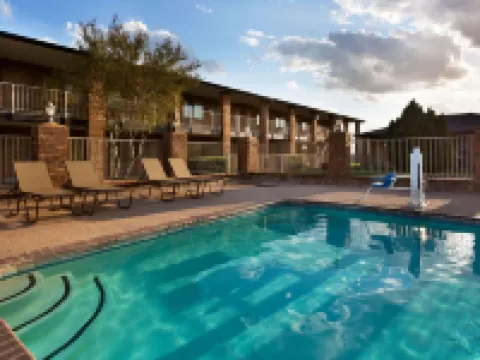 Super 8 by Wyndham Universal City Hoteles en Universal City