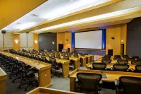 Cedarbrook Lodge Các khách sạn ở SeaTac