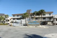 Soundside Holiday Beach Resort