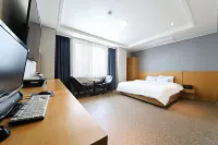 晉州加勒比 金陽湖動物園附近的飯店