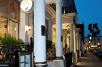 Rushmore Hotel - Wifi