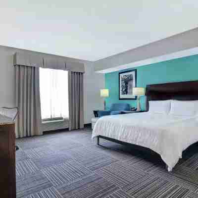 Hilton Garden Inn Fayetteville Rooms