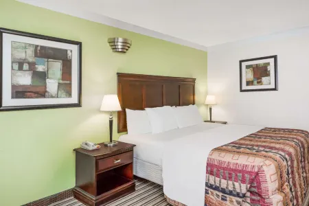 Days Inn by Wyndham Oneonta Al Отели в г. Онеонта