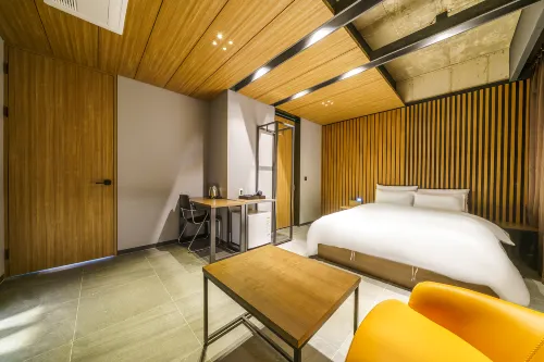 Hanam Hotel CL (CL) Hotels in Hanam