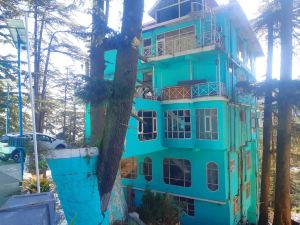 Hotel Chail Inn