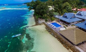 Le Nautique Waterfront Hotel la Digue