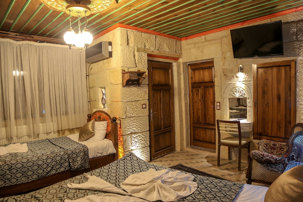 Goreme Palace Cave Suites