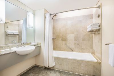 2ダブルルーム ホリデイ イン ポッツ ポイントの写真