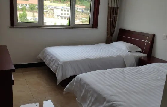 興隆山水龍興農家樂