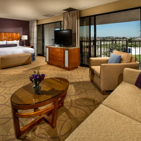 DoubleTree by Hilton Carson