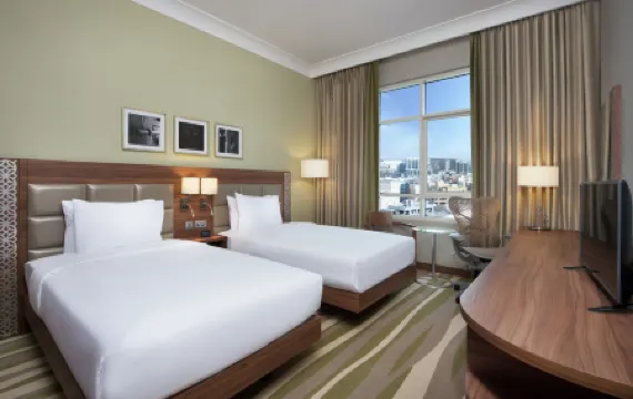 Hilton Garden Inn Dubai Al Muraqabat - Deira