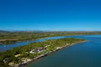 DoubleTree by Hilton Fiji - Sonaisali Island