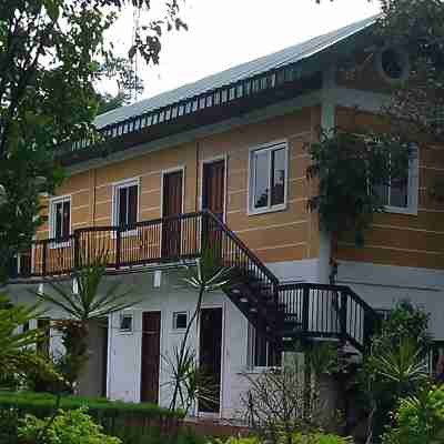 Casa del Rio Resort Hotel Exterior