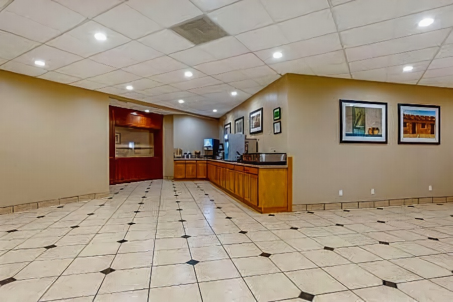 Clarion Inn & Suites